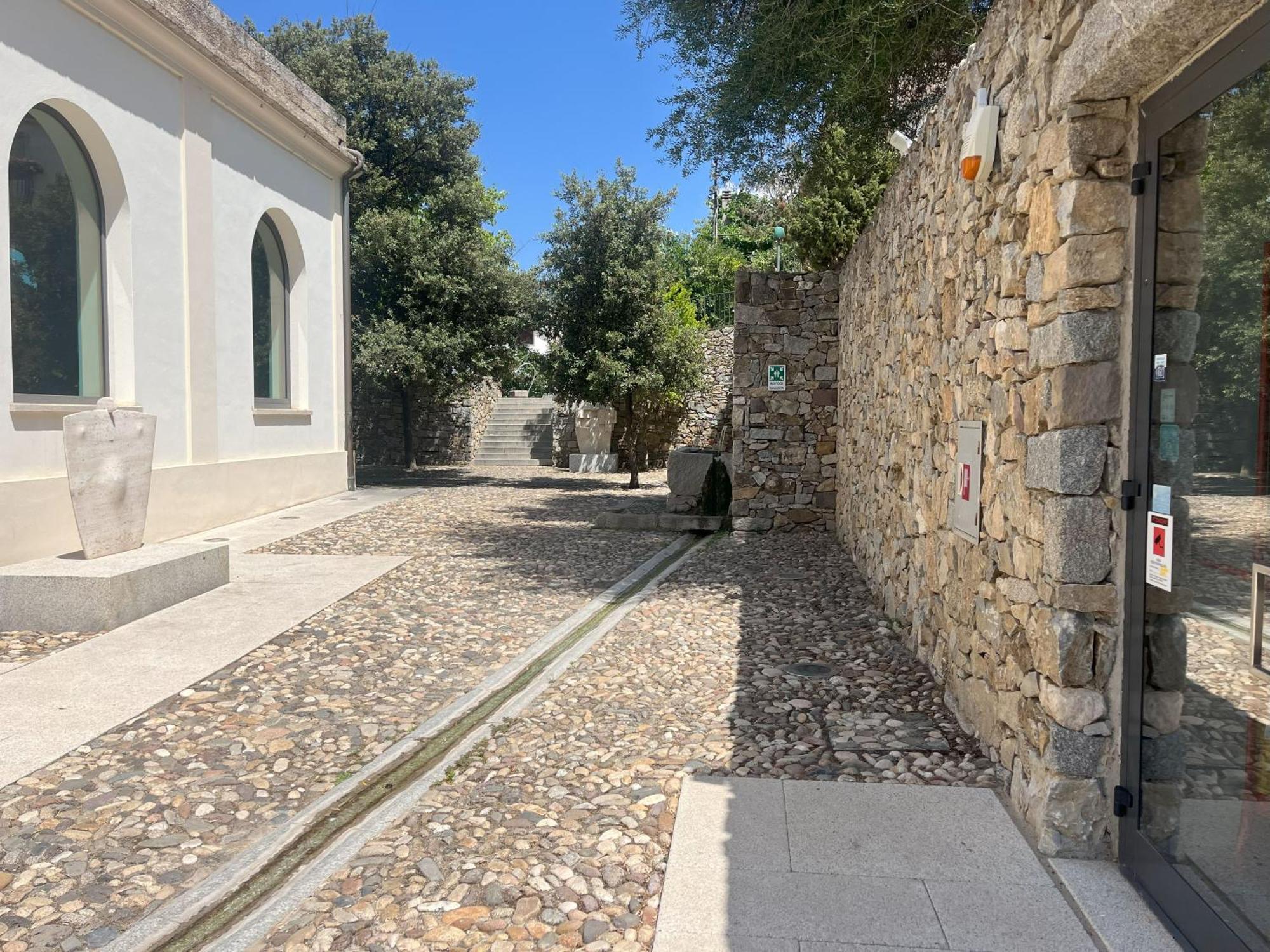 Casa Ziranu Sa Domo E Su Cantaru Orani Bagian luar foto